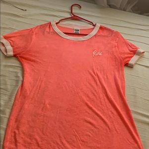 Vs pink shirt